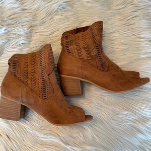 Not Rated Brown Heeled Short Boots Size10